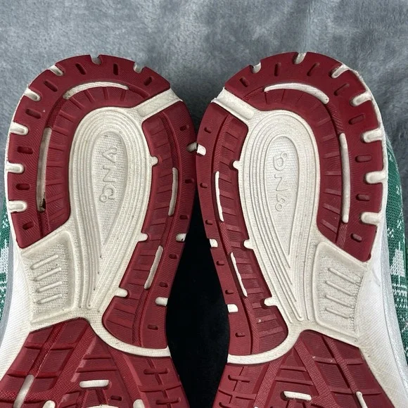 Brooks Revel 3 Run Merry Christmas Green Sweater Limited Ed Running Shoes Sz 11 - Picture 7 of 8